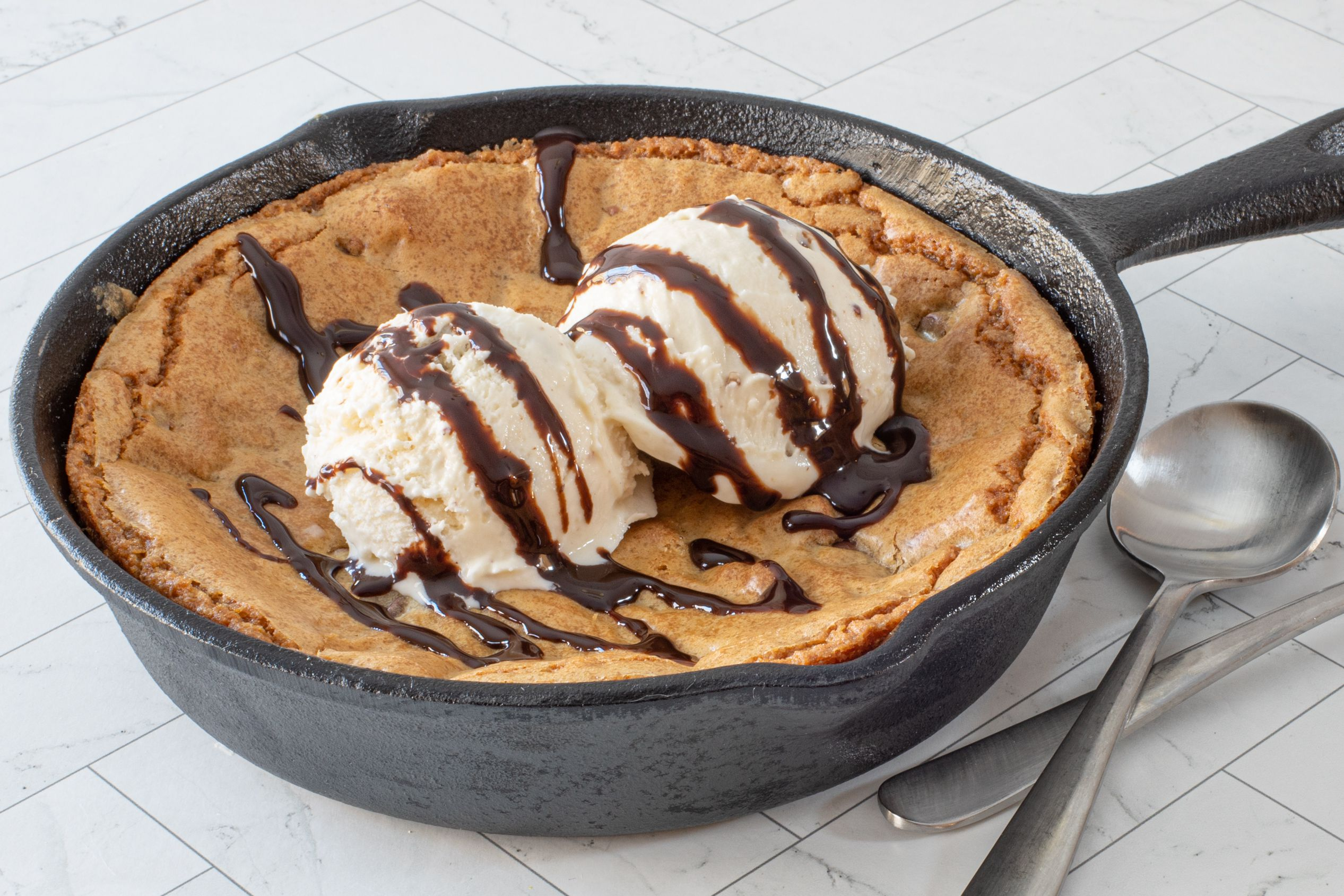 Wood-Fired Cast Iron Pizookie Dessert – Forno Piombo